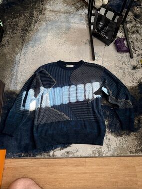 Men's Navy Crewneck Sweater with Abstract Light-Blue Accent